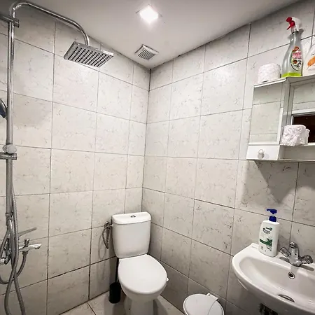 никол Case de vacanță