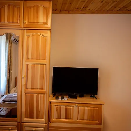 Case de vacanță никол Kashina
